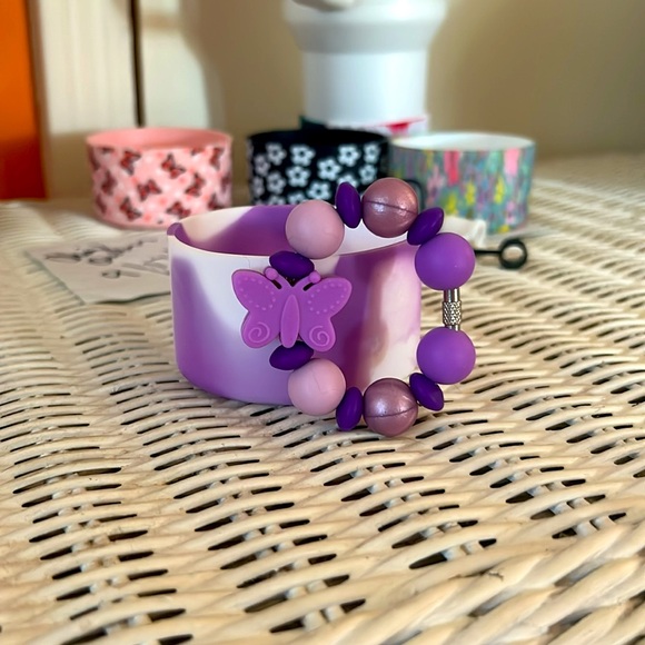 Purple and tie dyed Charm and Boot for Cups with handles!! PURPLE BUTTERFLY 🦋 - Picture 2 of 2